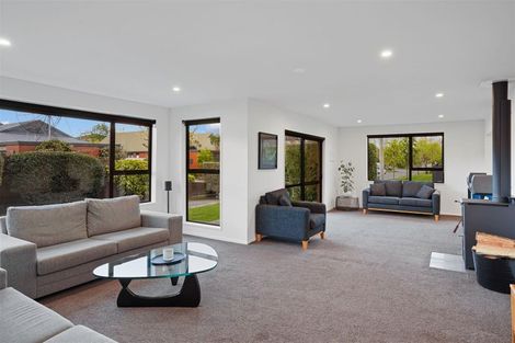 Photo of property in 14 Melissa Place, Burnside, Christchurch, 8042