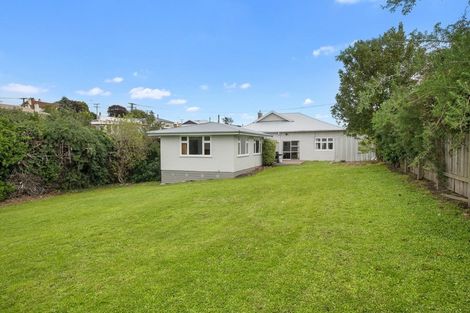 Photo of property in 17 Mersey Street, South Hill, Oamaru, 9400