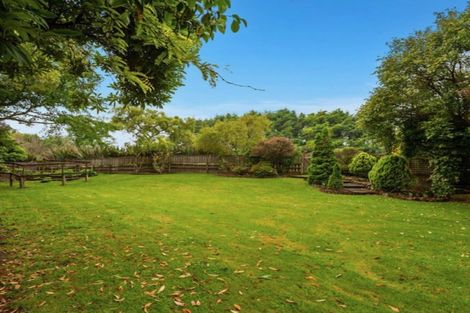 Photo of property in 3 Robinson Avenue, Holdens Bay, Rotorua, 3010