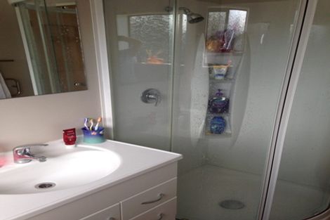 Photo of property in 6a Laredo Grove, Totara Park, Upper Hutt, 5018