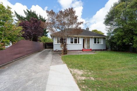 Photo of property in 21 Crewe Crescent, Hokowhitu, Palmerston North, 4410