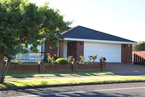 Photo of property in 65 Kilimanjaro Drive, Northpark, Auckland, 2013