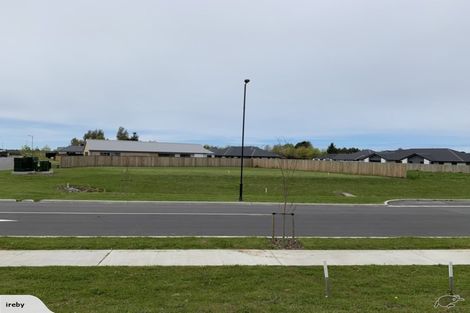 Photo of property in 27 Chatsworth Avenue, Rangiora, 7400