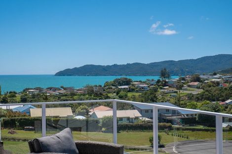 Photo of property in 21 Christine Drive, Coopers Beach, 0420