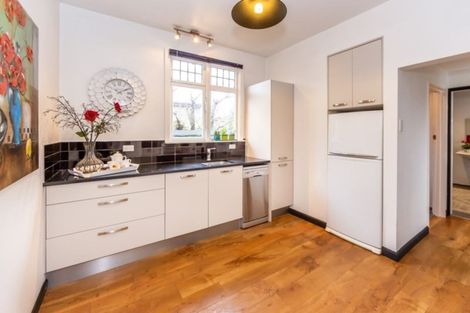 Photo of property in 104 Studholme Street, Somerfield, Christchurch, 8024