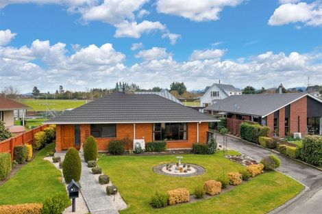 Photo of property in 2 Matai Place, Oxford, 7430