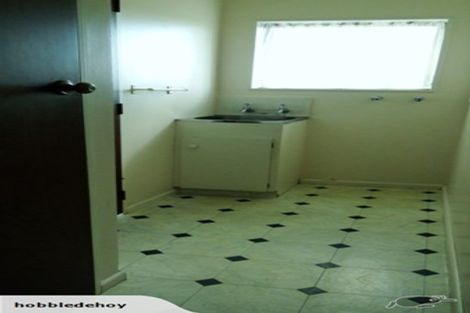 Photo of property in 6b Edwards Place, Terrace End, Palmerston North, 4410