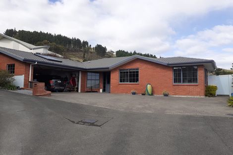 Photo of property in 16 Ledbury Road, Atawhai, Nelson, 7010