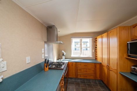 Photo of property in 72 Denbigh Street, Feilding, 4702