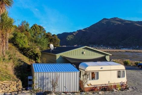 Photo of property in 127 Queen Charlotte Drive, Havelock, Picton, 7281