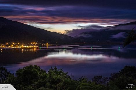 Photo of property in 271 Queen Charlotte Drive, Havelock, Picton, 7281