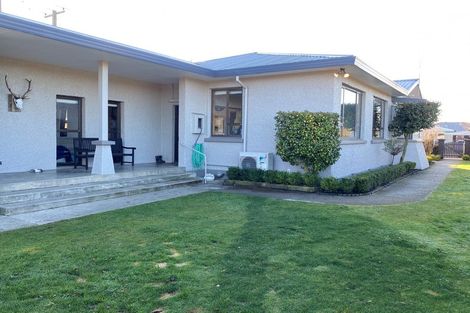 Photo of property in 32 Crombie Street, Gore, 9710