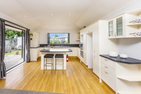 Photo of property in 30 Exchange Street, Ebdentown, Upper Hutt, 5018