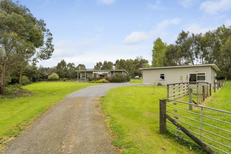 Photo of property in 3 Takapu Road, Manakau, Levin, 5573