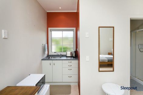 Photo of property in 32 Kent Avenue, Waitarere Beach, Levin, 5510