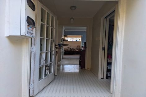 Photo of property in 2/22 Abbeygate Street, Birkdale, Auckland, 0626