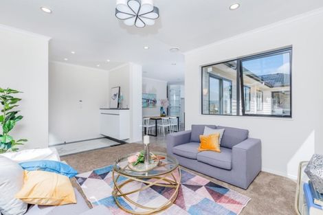 Photo of property in 46 Schoolside Road, Kumeu, 0810