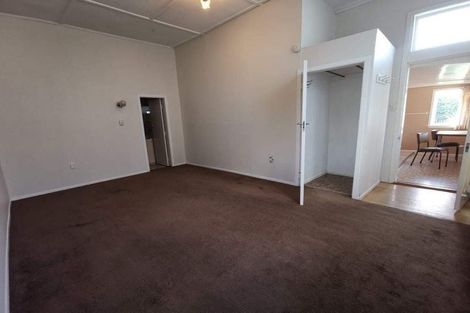 Photo of property in 69 Pirie Street, Mount Victoria, Wellington, 6011