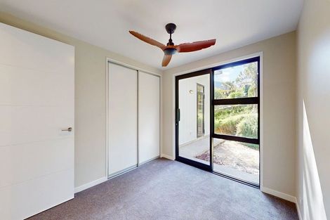 Photo of property in 39 Kotare Street, Waikanae, 5036