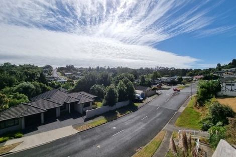 Photo of property in 228a Heta Road, Merrilands, New Plymouth, 4312
