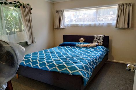 Photo of property in 1/83 Mcleod Road, Te Atatu South, Auckland, 0610