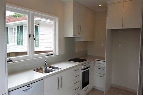 Photo of property in 51 Wai-iti Crescent, Woburn, Lower Hutt, 5010