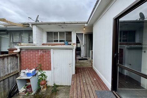 Photo of property in 2/43 Wyllie Road, Papatoetoe, Auckland, 2025