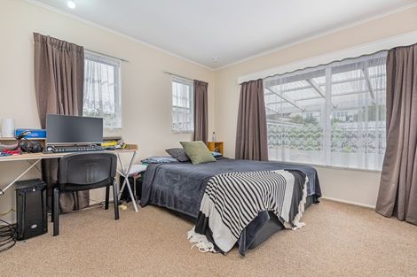 Photo of property in 10 Parkland Crescent, Terrace End, Palmerston North, 4410