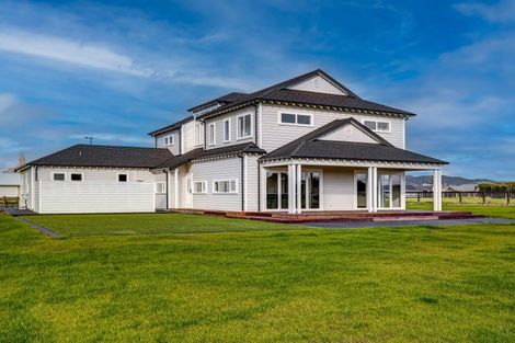 Photo of property in 4 Sunline Drive, Leamington, Cambridge, 3432