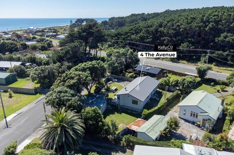 Photo of property in 4 The Avenue, Otaki Beach, Otaki, 5512