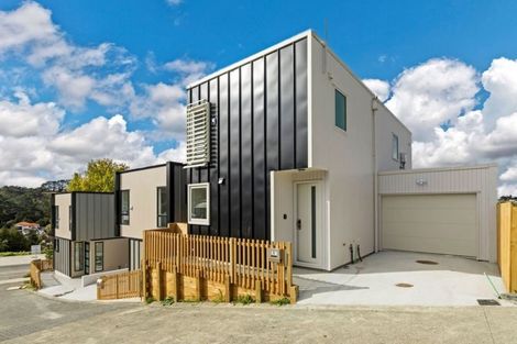 Photo of property in 6 Waihou Crescent, Albany Heights, Auckland, 0632