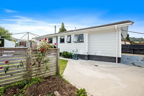Photo of property in 16 Alison Street, Mangakakahi, Rotorua, 3015