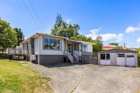 Photo of property in 84 Castor Crescent, Cannons Creek, Porirua, 5024