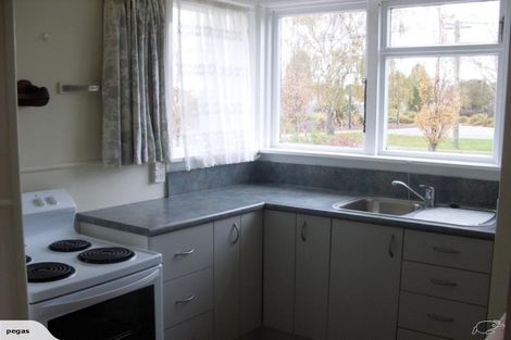 Photo of property in 25 Morrison Avenue, Northcote, Christchurch, 8052