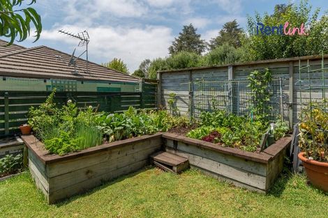 Photo of property in 52 Kayelene Place, Omokoroa, 3114