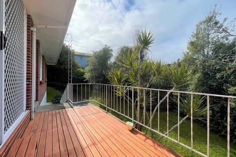 Photo of property in 12 Grenada Avenue, Forrest Hill, Auckland, 0620