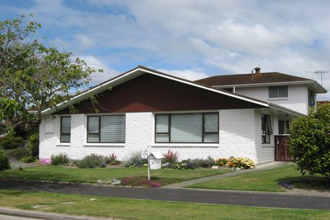 Photo of property in 1/1 Rosedale Place, Avonhead, Christchurch, 8042