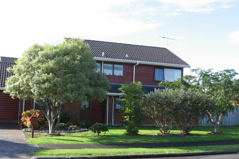 Photo of property in 1 Channing Crescent, Botany Downs, Auckland, 2010