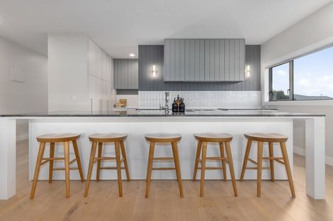 Photo of property in 37 Fairfield Road, Levin, 5510