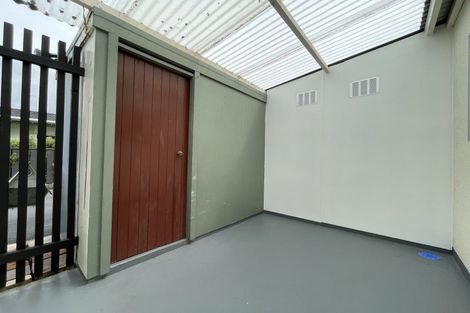 Photo of property in 20 Papakowhai Court, West End, Palmerston North, 4412