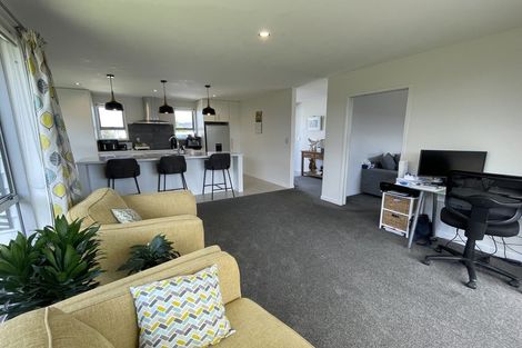 Photo of property in 8 Batty Street, Papamoa Beach, Papamoa, 3118