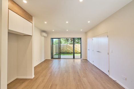 Photo of property in 6/143 Carlisle Road, Northcross, Auckland, 0632