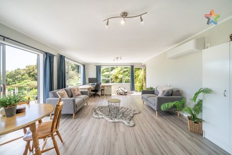 Photo of property in 151 Kamahi Street, Stokes Valley, Lower Hutt, 5019