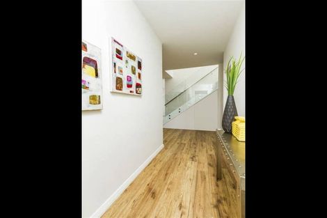 Photo of property in 284 Schnapper Rock Road, Schnapper Rock, Auckland, 0632