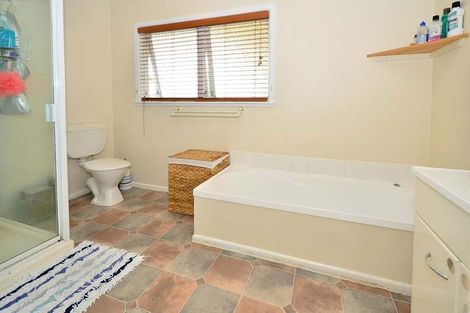 Photo of property in 1/15 Manuka Road, Bayview, Auckland, 0629