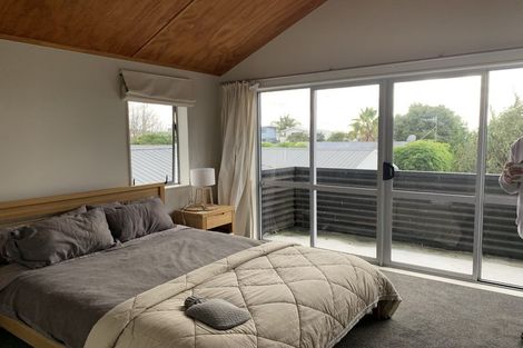 Photo of property in 42a Simpson Road, Papamoa Beach, Papamoa, 3118