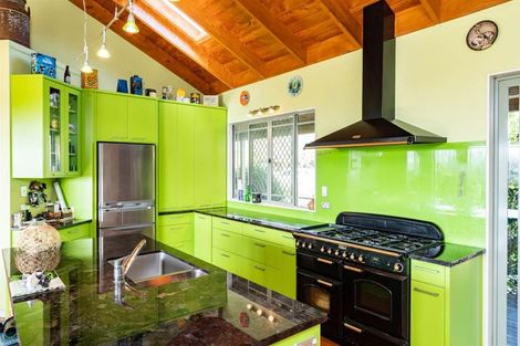 Photo of property in 212 Staniforth Road, Kaiwaka, Wellsford, 0975