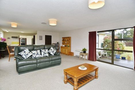 Photo of property in 88 Rangiora Woodend Road, Woodend, 7610