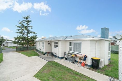 Photo of property in 28 Dewe Avenue, Feilding, 4702