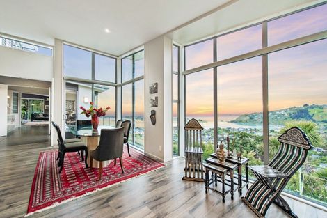 Photo of property in 2 Redcliffs View Lane, Redcliffs, Christchurch, 8081